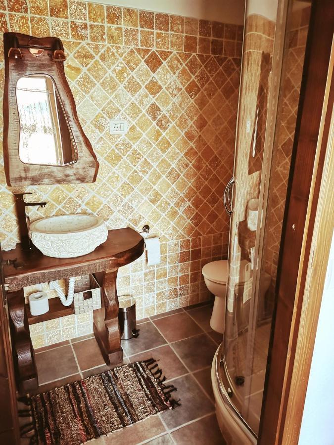 Casa De Poveste Sucevita Eksteriør billede